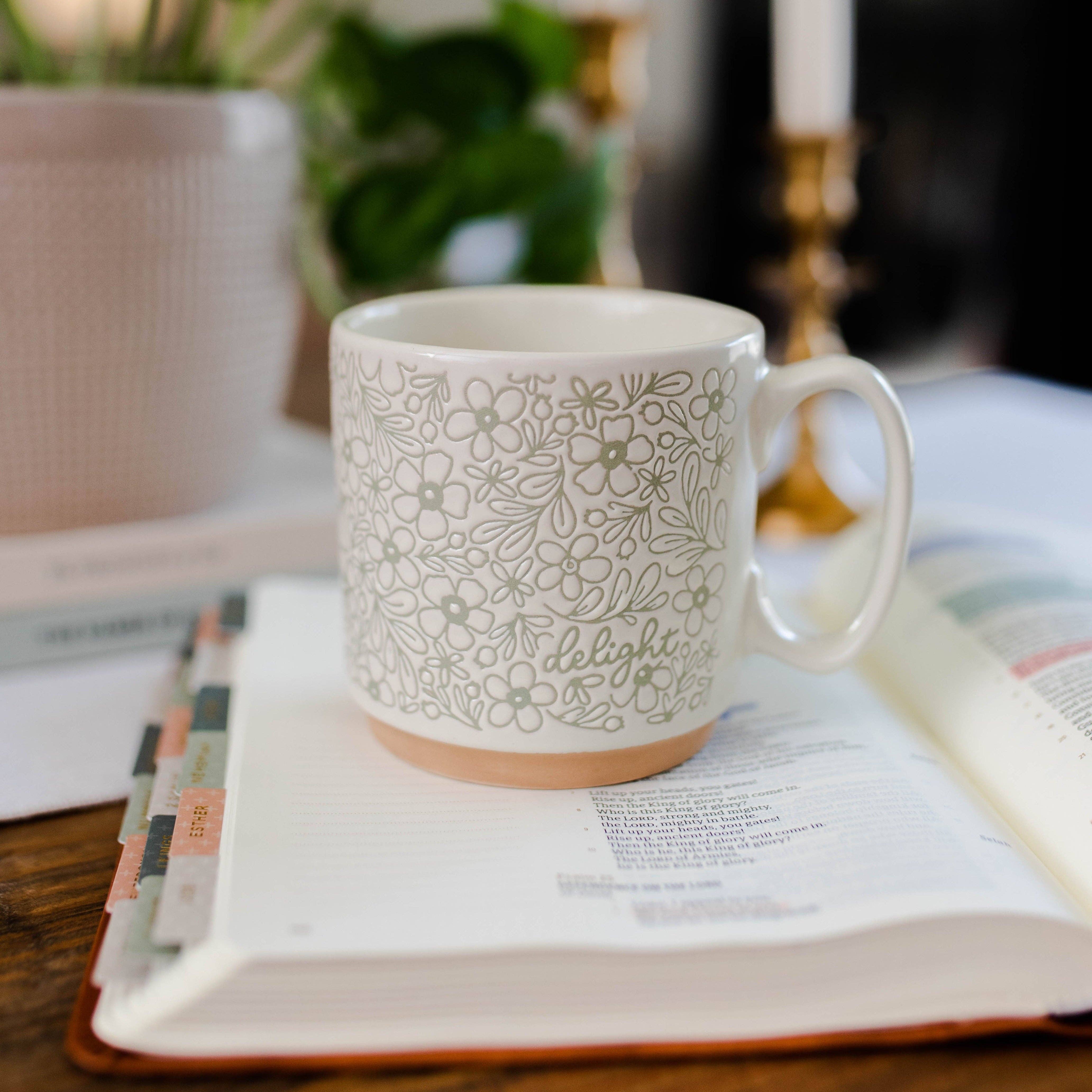 Delight Floral Mug